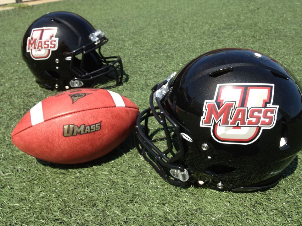 UMass Minutemen New Helmets FBS helmets News