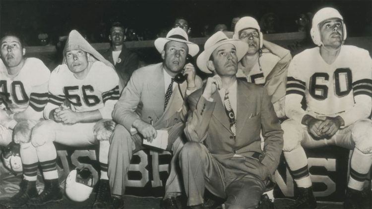 Cleveland Browns Reveal White Helmets For 1946 Throwback Uniforms