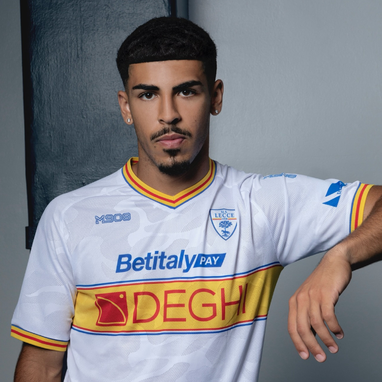 Manchester United, Napoli, Bayer Leverkusen Headline Latest Round of European Kit Launches – SportsLogos.Net News 25 us lecce away front 20250717 european kit shirt jersey uniform unveilings spain la liga england premier league germany bundesliga france ligue 1 italy serie a